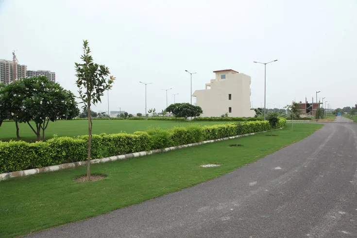 Gaur Yamuna City Residential and Commercial Township