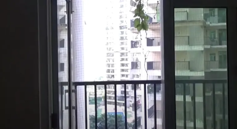Gaur City 16th Avenue Apartments to Investment in Greater Noida West
